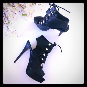 HOT! Aldo Lace Up Stiletto Heels